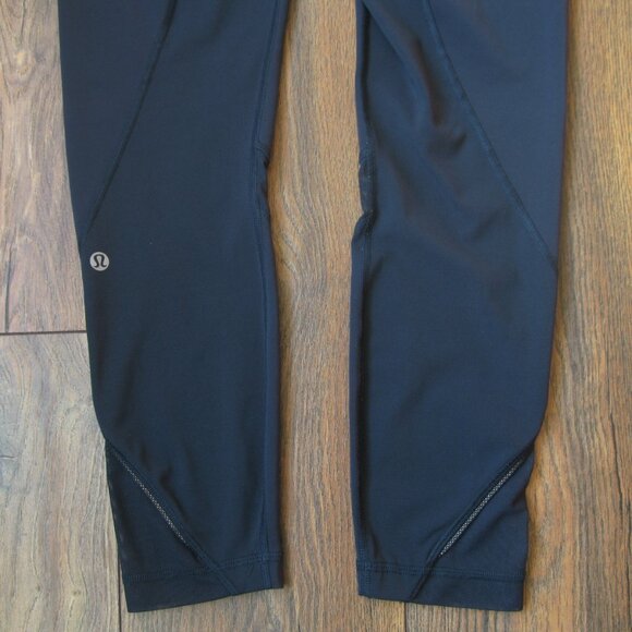 Lululemon Inspire Tight II size 8 *GUC - Picture 10 of 12